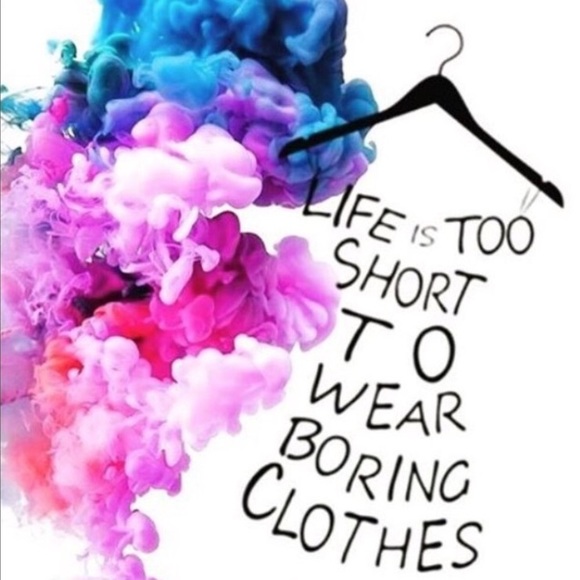 Welcome To My Closet! 💐 - Picture 1 of 13